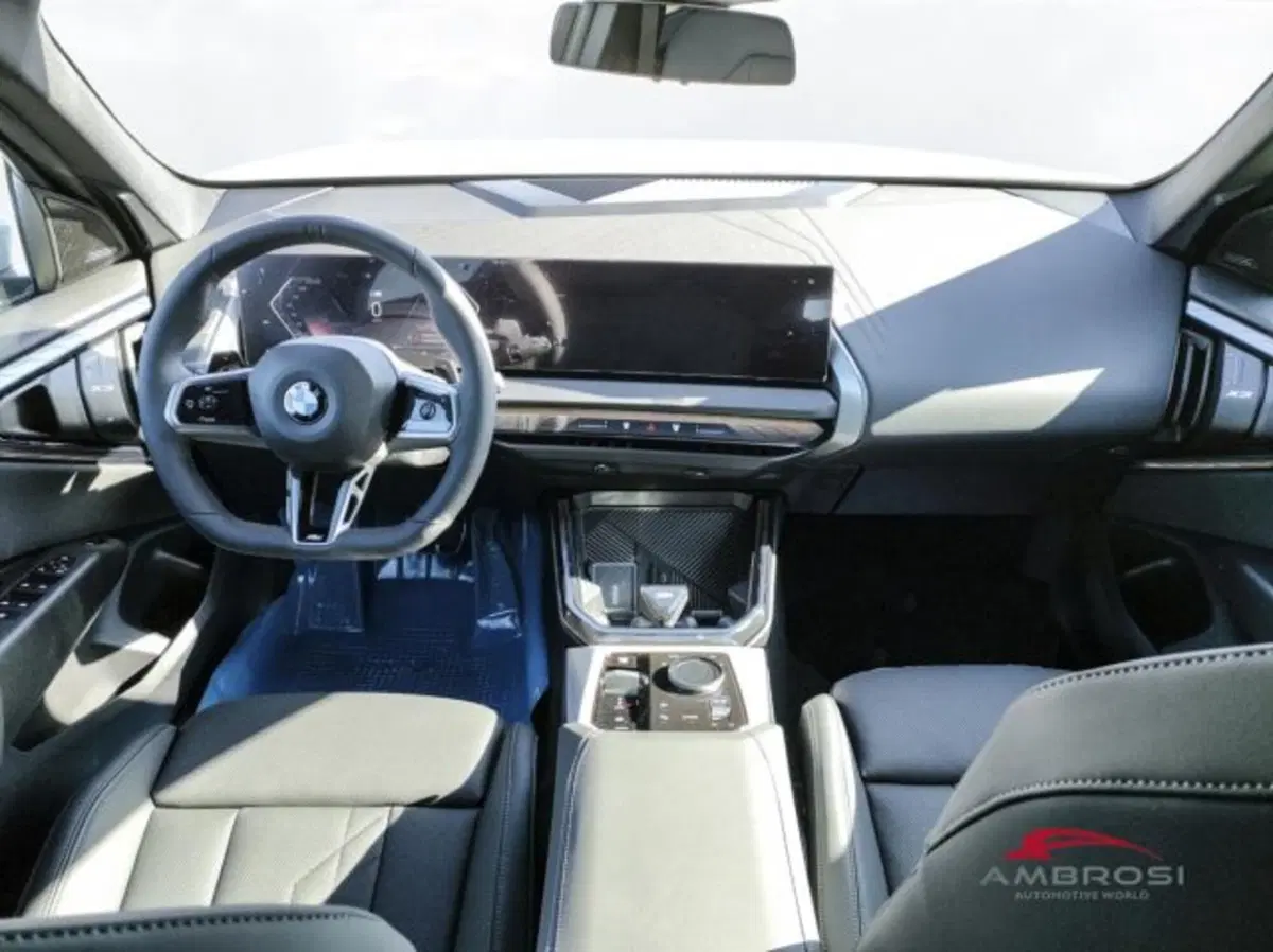 BMW X3 nuova a Perugia (14)