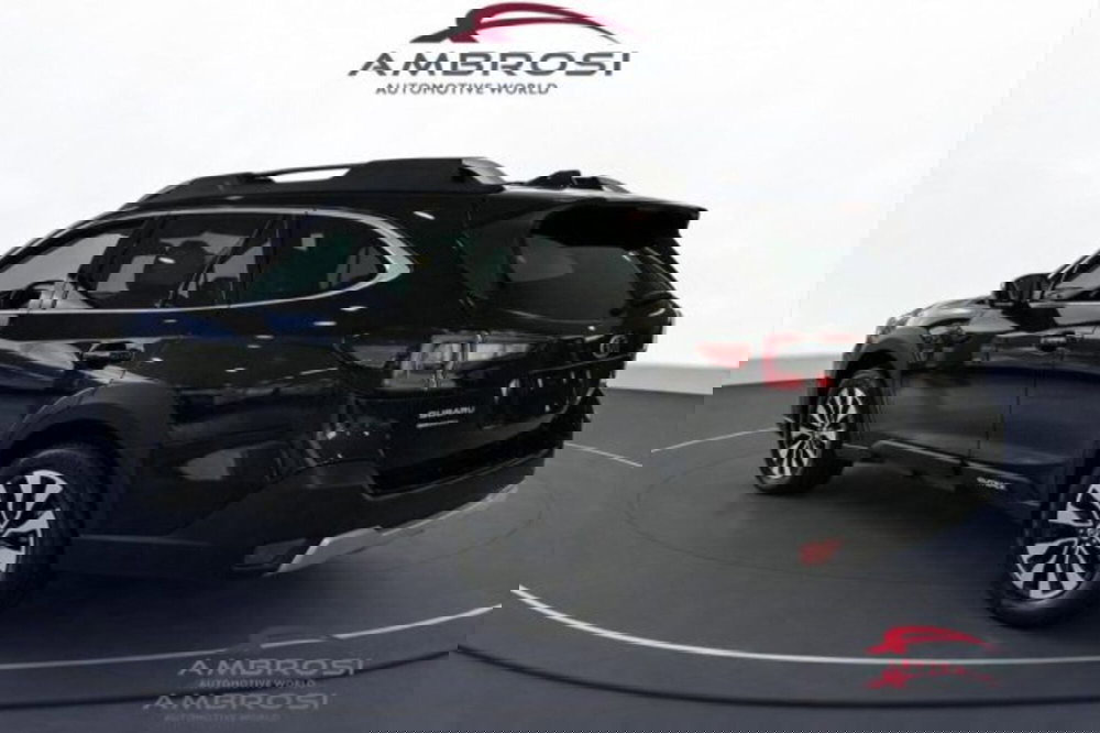 Subaru Outback nuova a Perugia (3)