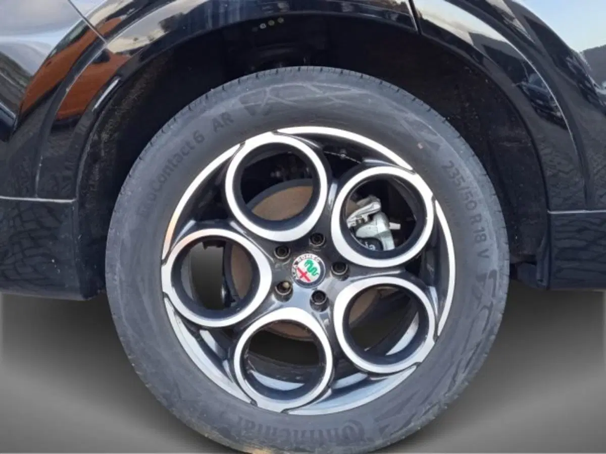 Alfa Romeo Tonale usata a Frosinone (8)