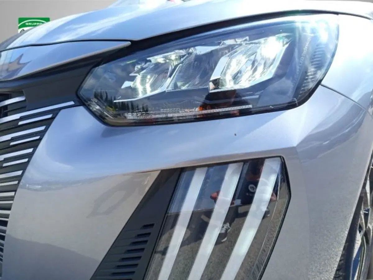 Peugeot 208 usata a Frosinone (13)
