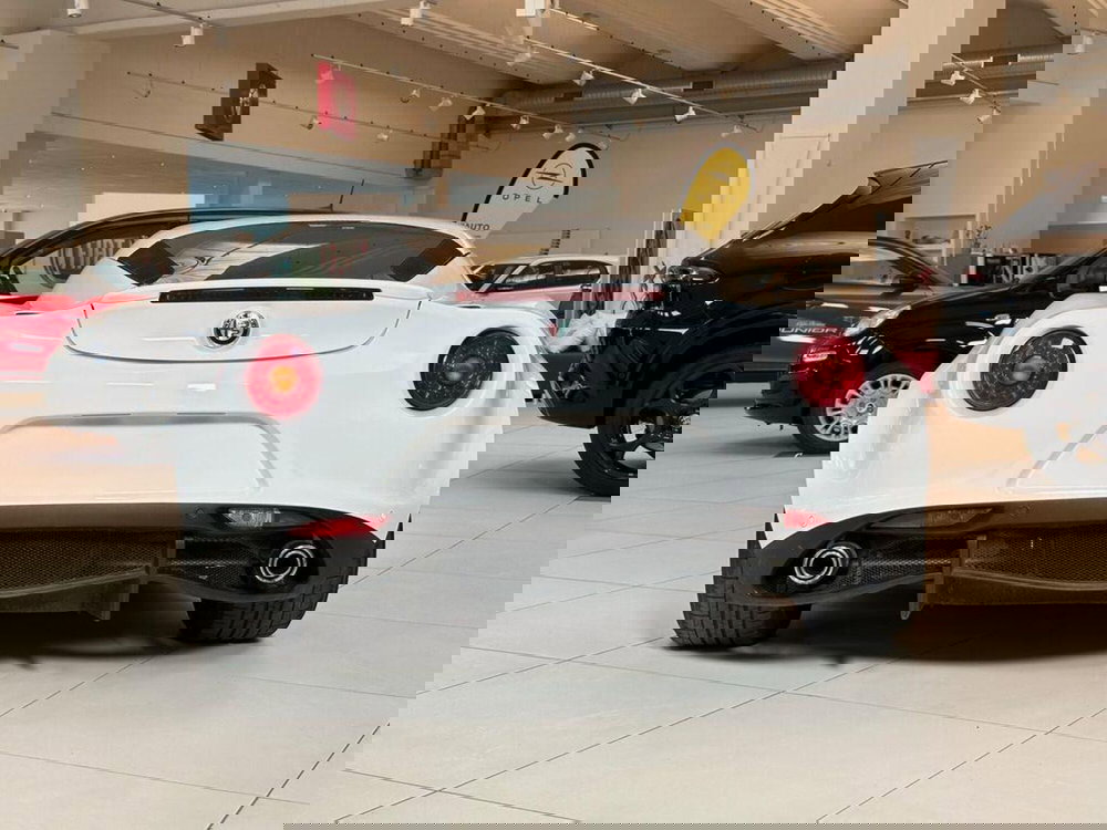 Alfa Romeo 4C Coupé usata a Sondrio (4)
