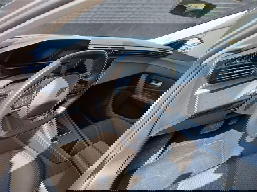 Peugeot 308 usata a Bari (10)