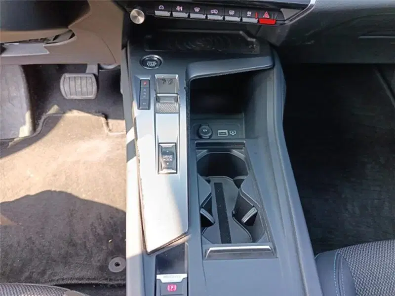 Peugeot 308 usata a Bari (20)