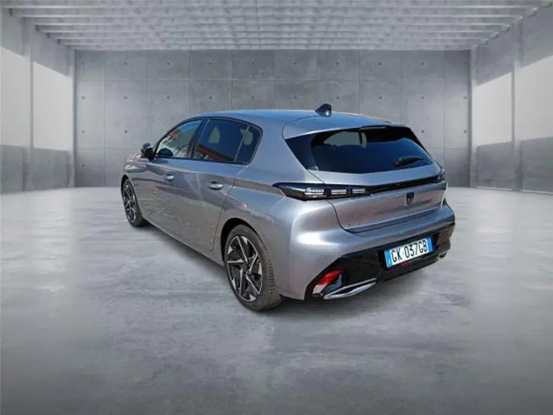 Peugeot 308 usata a Bari (4)