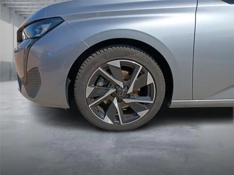 Peugeot 308 usata a Bari (8)