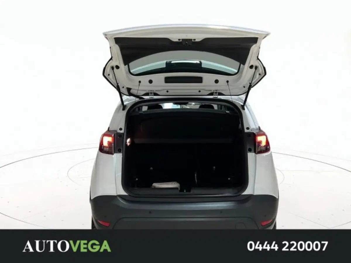 Opel Crossland X usata a Vicenza (16)