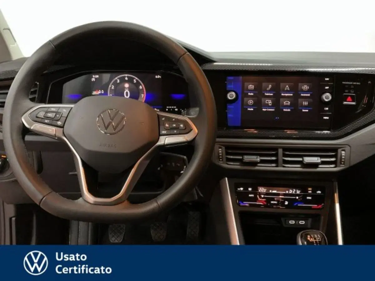 Volkswagen Polo nuova a Vicenza (7)