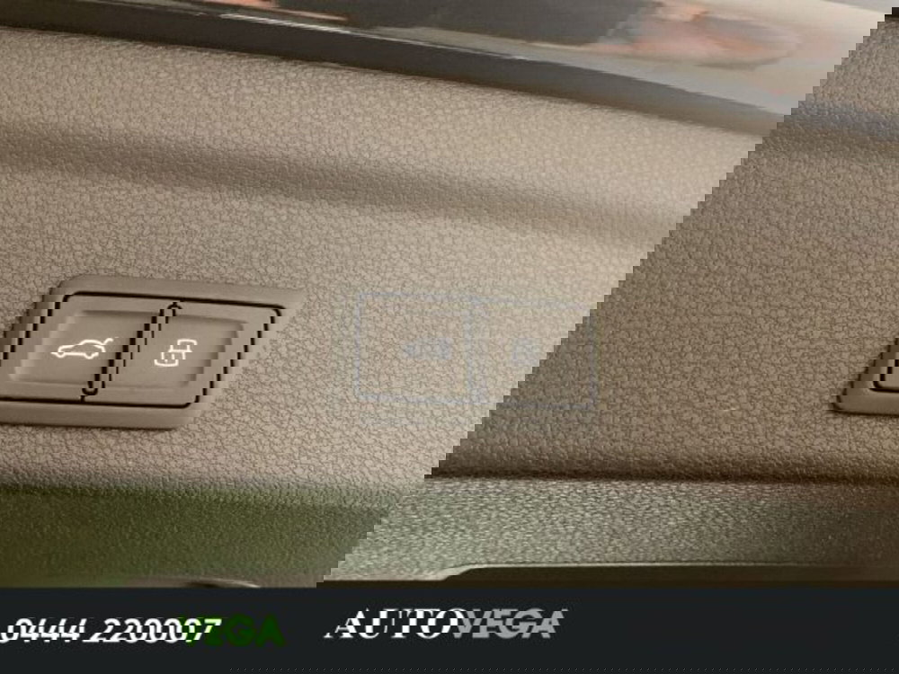 Audi Q3 Sportback usata a Vicenza (18)