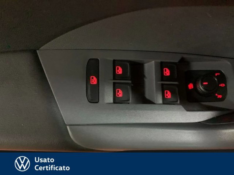 Volkswagen T-Cross usata a Vicenza (16)