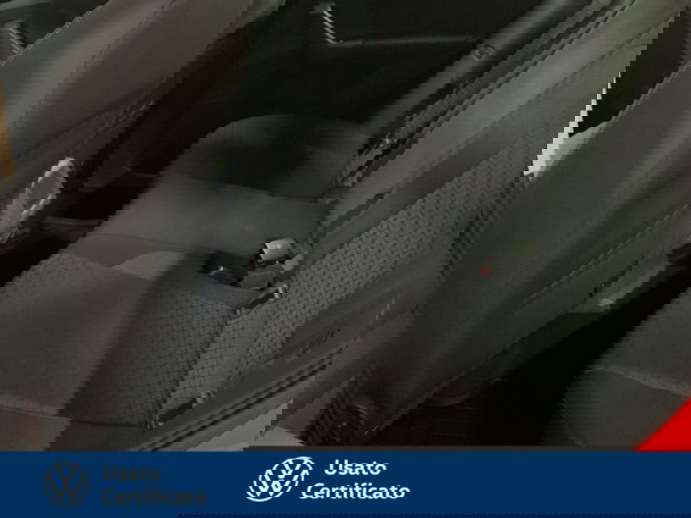 Volkswagen T-Cross usata a Vicenza (18)