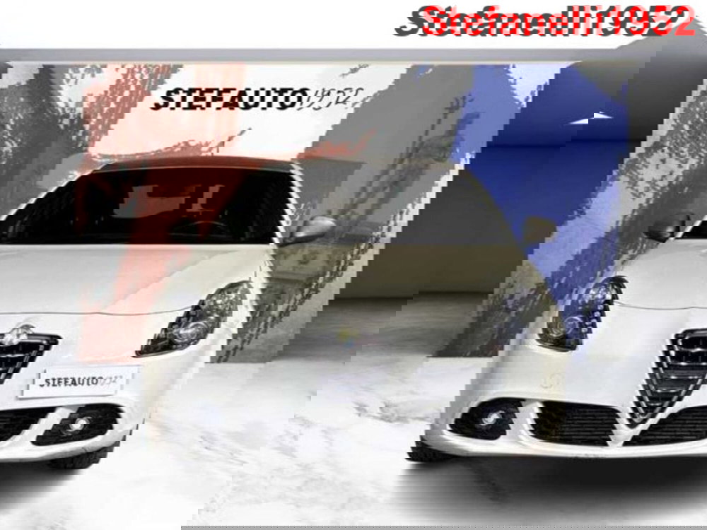 Alfa Romeo Giulietta usata a Bologna (2)