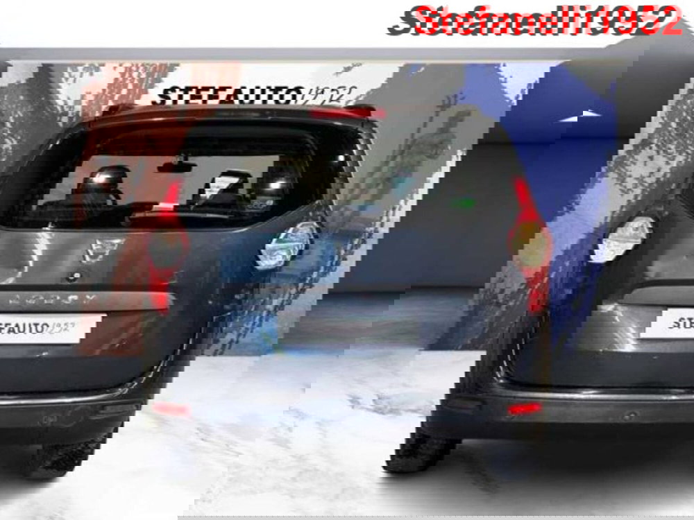 Dacia Lodgy usata a Bologna (6)