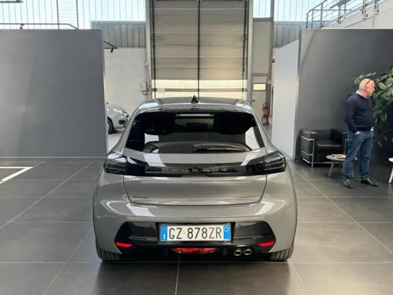 Peugeot 208 usata a Vercelli (6)