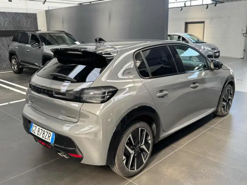 Peugeot 208 usata a Vercelli (7)