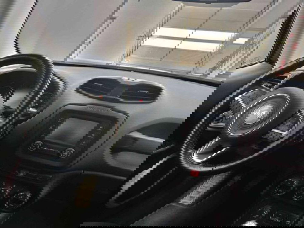 Jeep Renegade usata a Vercelli (14)