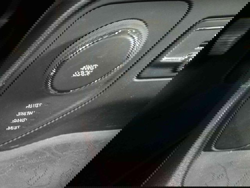 Jeep Renegade usata a Vercelli (15)