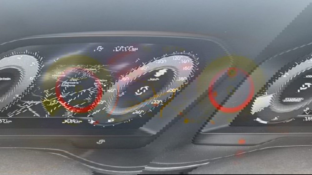 Nissan Juke usata a Lucca (14)