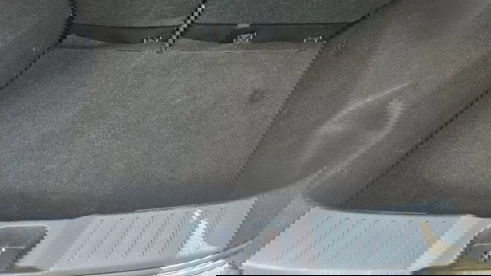 Nissan Juke usata a Lucca (18)