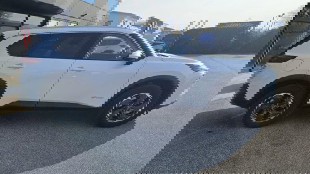 Nissan X-Trail usata a Lucca (2)