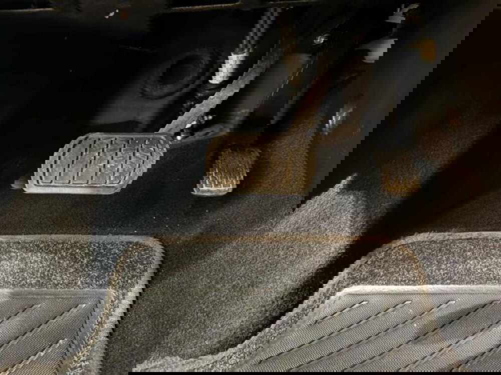 Peugeot 208 usata a Sassari (18)