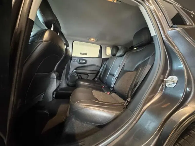 Jeep Compass usata a Sassari (11)