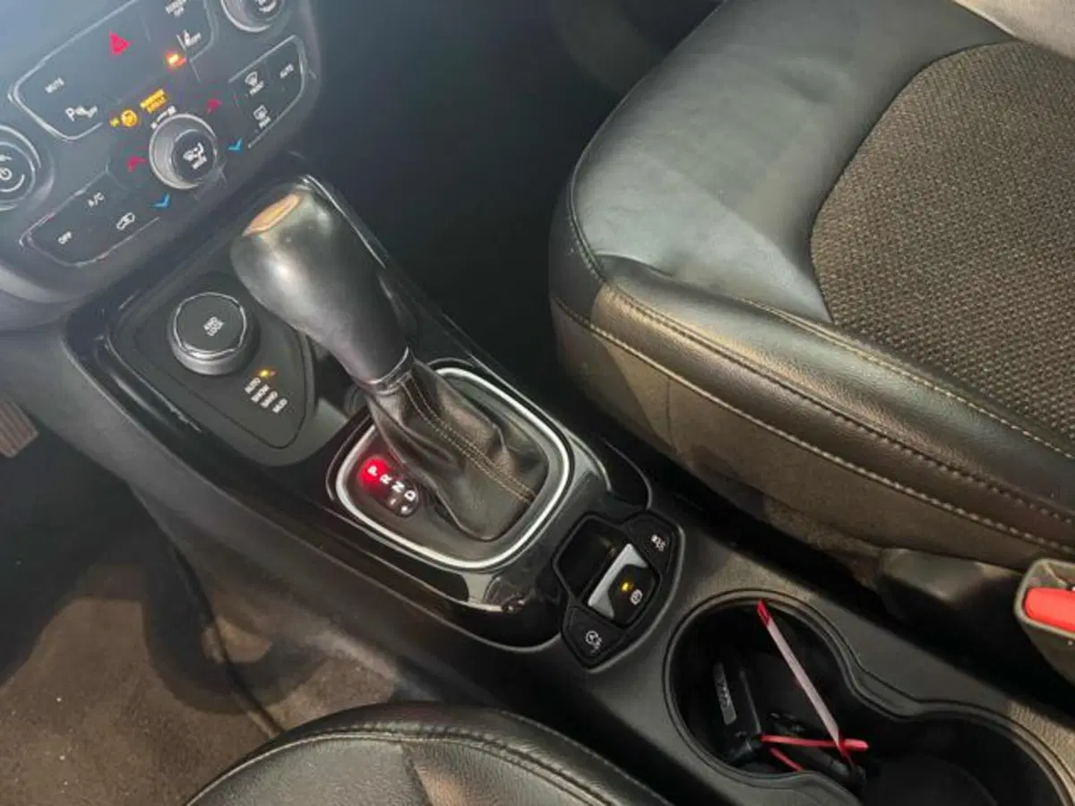 Jeep Compass usata a Sassari (17)