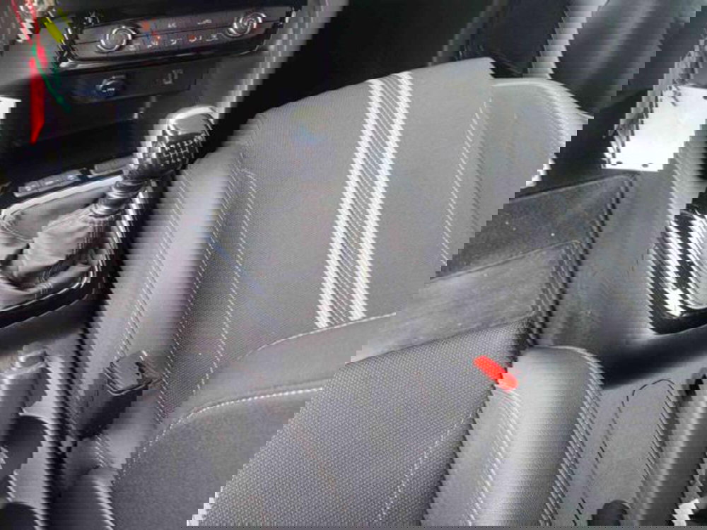 Opel Corsa usata a Sassari (13)