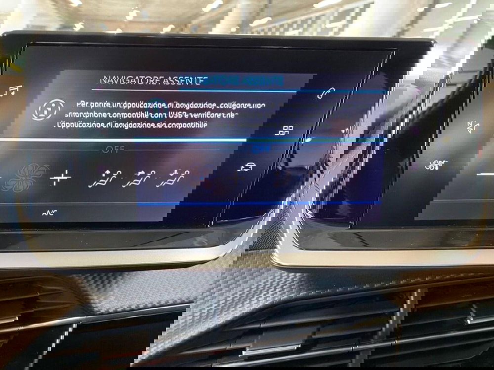 Peugeot 208 usata a Torino (10)