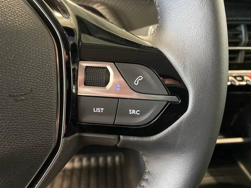 Peugeot 208 usata a Torino (14)
