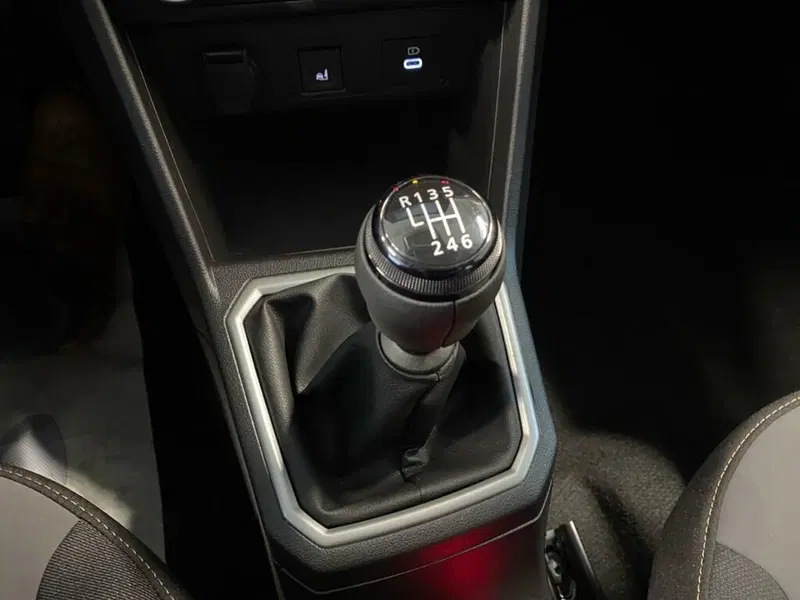 Dacia Sandero Stepway nuova a Torino (12)