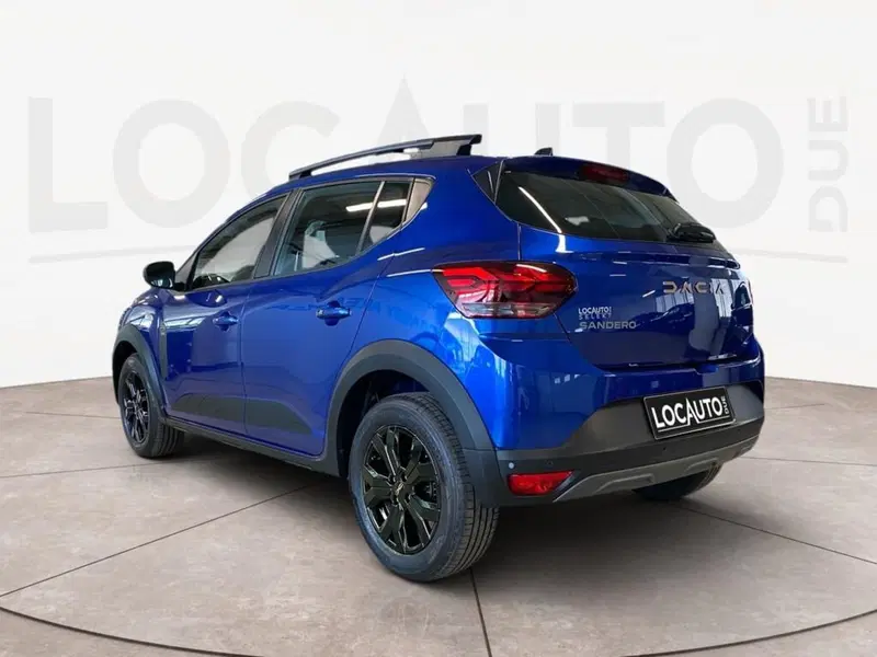 Dacia Sandero Stepway nuova a Torino (5)