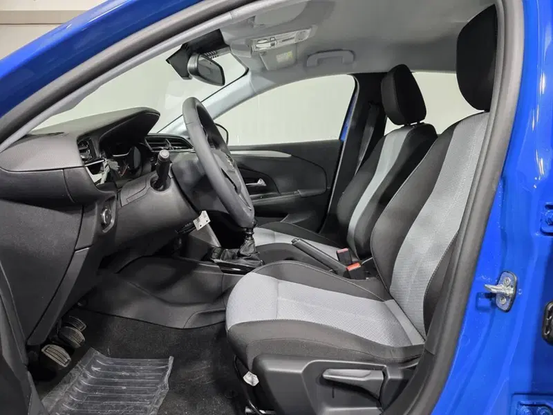 Opel Corsa nuova a Sondrio (10)