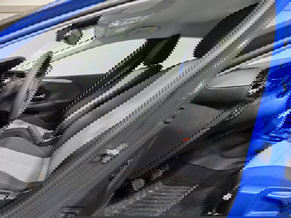 Opel Corsa nuova a Sondrio (10)