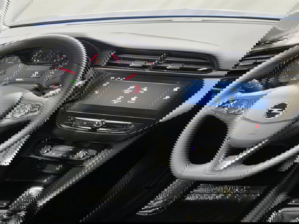 Opel Corsa nuova a Sondrio (13)