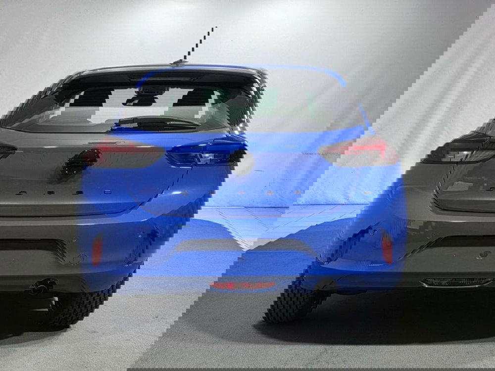 Opel Corsa nuova a Sondrio (4)