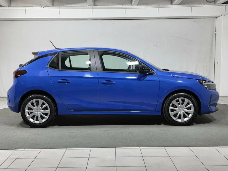 Opel Corsa nuova a Sondrio (6)