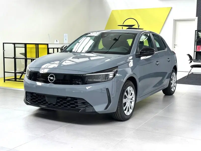 Opel Corsa nuova a Sondrio