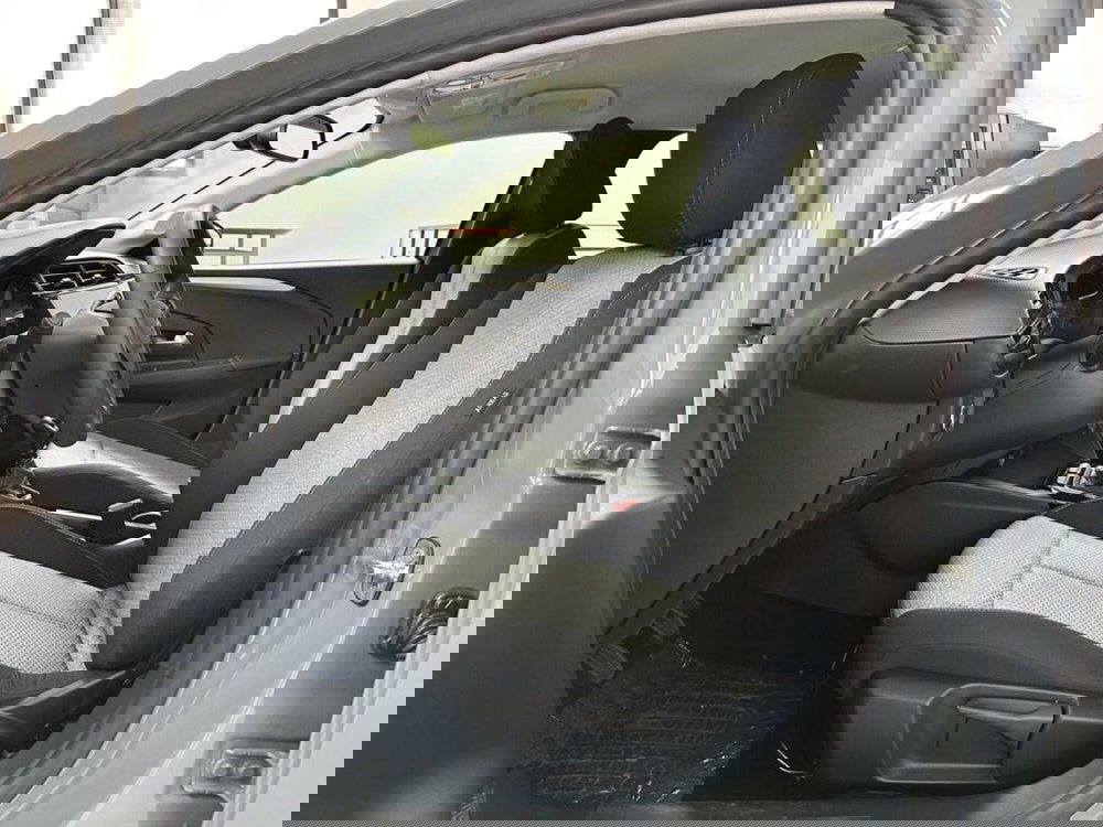 Opel Corsa nuova a Sondrio (10)