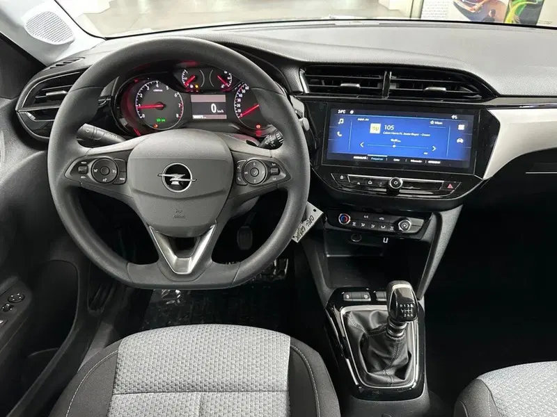 Opel Corsa nuova a Sondrio (13)