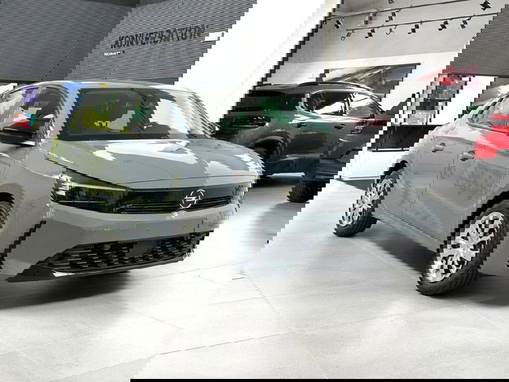 Opel Corsa nuova a Sondrio (7)