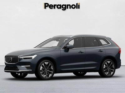 Volvo XC60 T6 Recharge AWD Plug-in Hybrid automatico Plus Bright nuova a Firenze