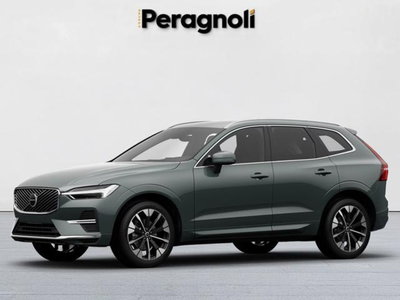 Volvo XC60 T6 Recharge AWD Plug-in Hybrid automatico Plus Bright nuova a Firenze