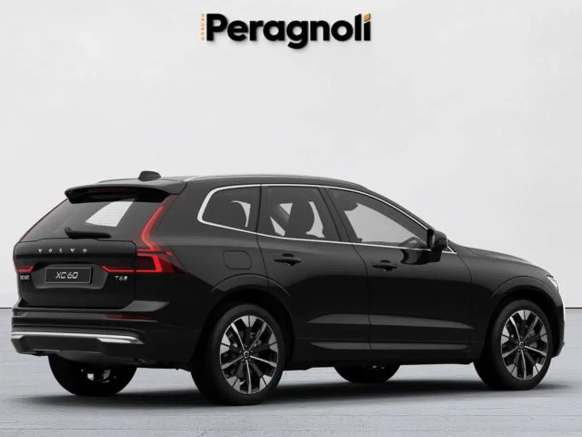Volvo XC60 nuova a Firenze (3)