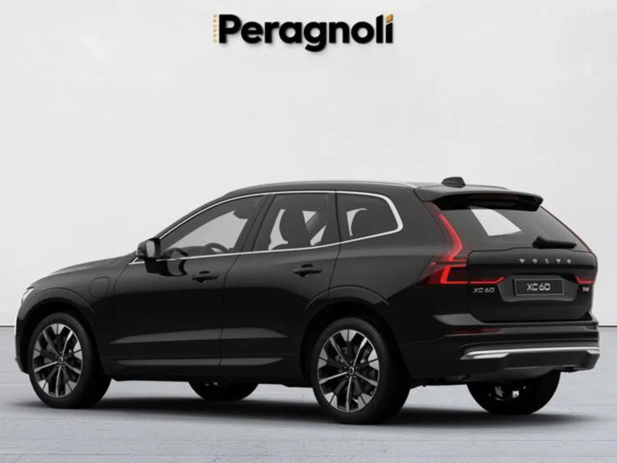 Volvo XC60 nuova a Firenze (4)