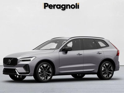Volvo XC60 T6 Recharge AWD Plug-in Hybrid aut. Plus Dark nuova a Firenze
