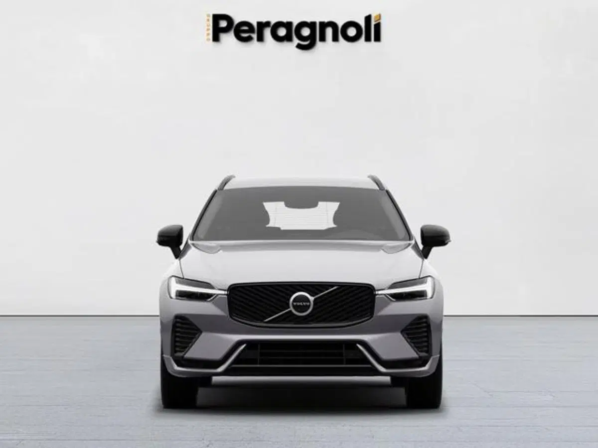 Volvo XC60 nuova a Firenze (2)