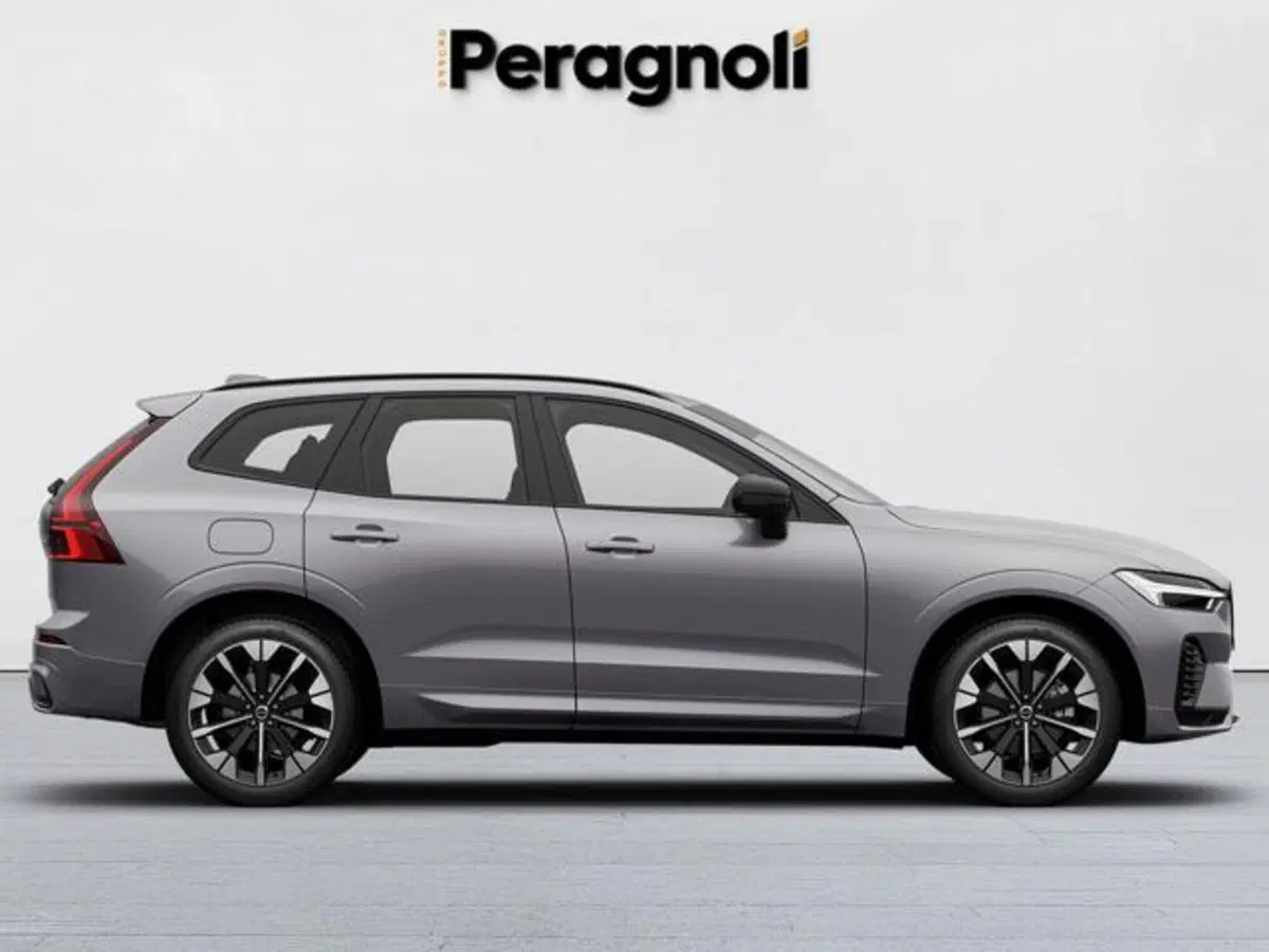 Volvo XC60 nuova a Firenze (4)