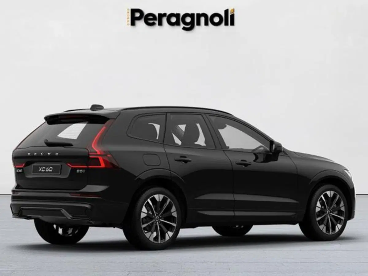 Volvo XC60 nuova a Firenze (5)