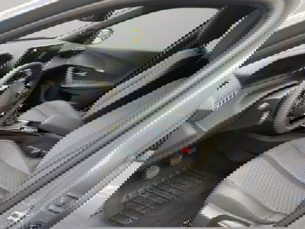 Peugeot 2008 nuova a Perugia (10)