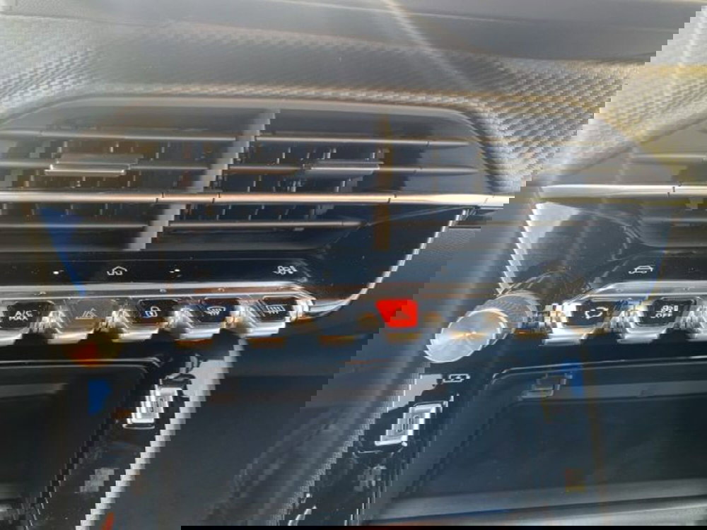 Peugeot 2008 nuova a Perugia (18)